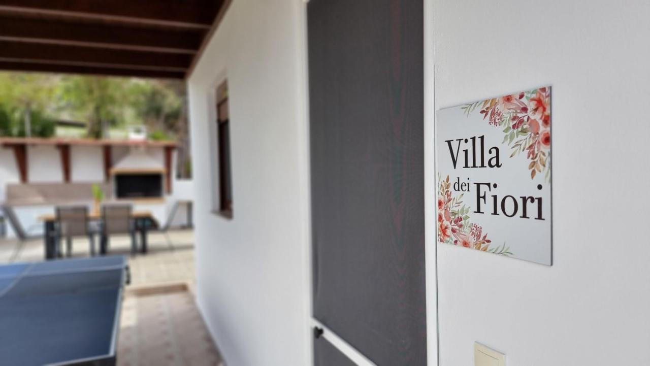 Villa Dei Fiori Kiotari Esterno foto